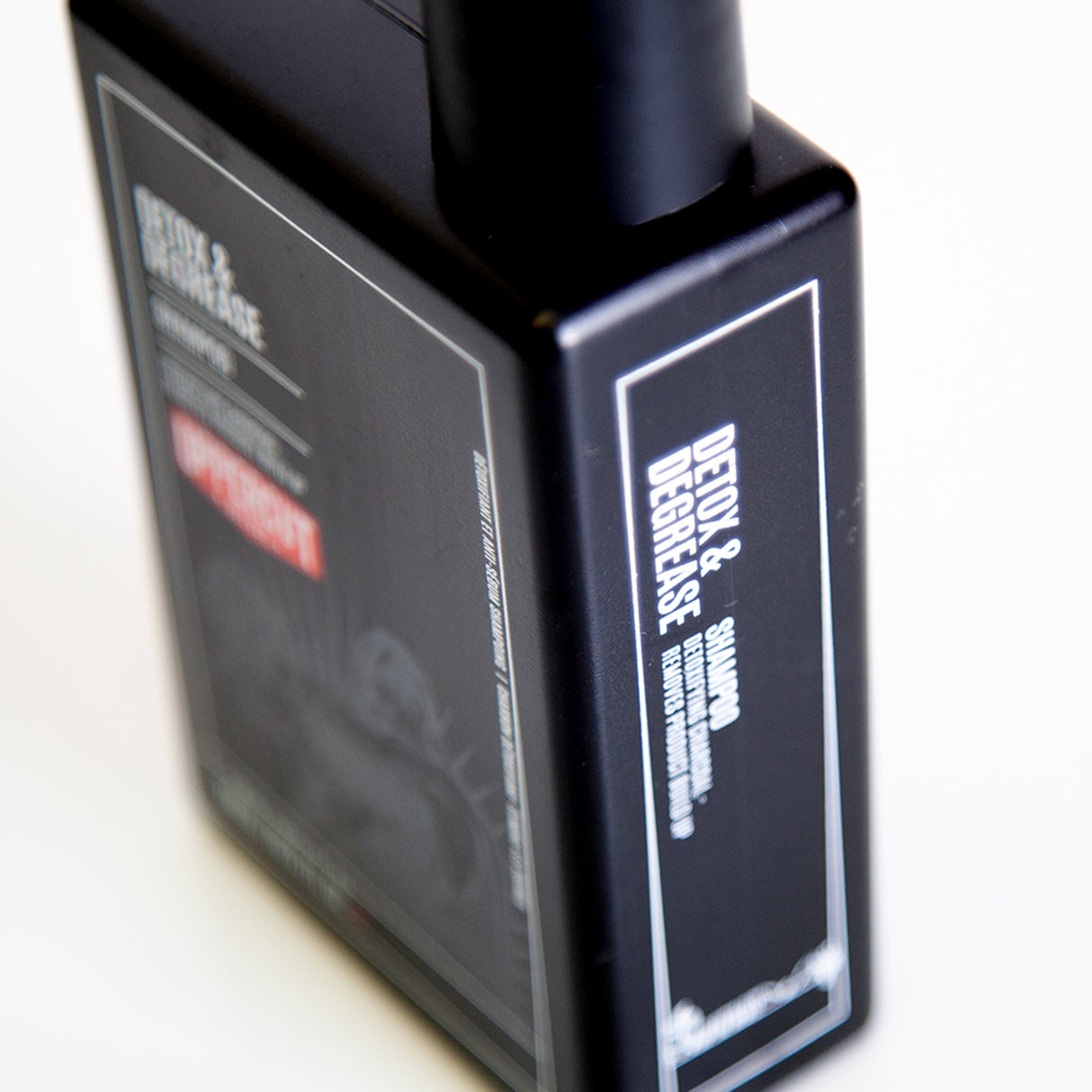 Uppercut Deluxe Detox and Degrease Shampoo