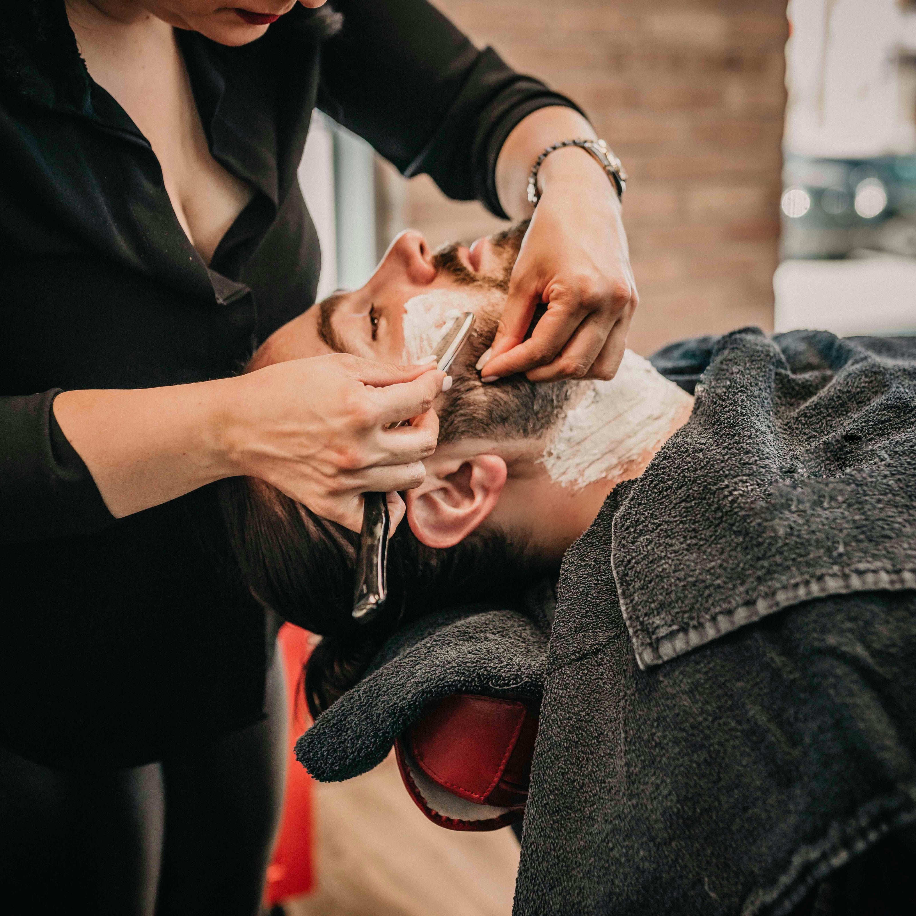 Shaves, Beards & Detailing – Tommy Gun's Australia